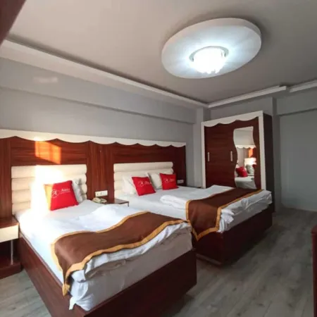 Adali Hotel & Suites