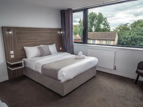 Sky Nights Hotel London Heathrow Отели в г. Лондон