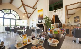 Golf Hotel Colvert - Room Service Disponible