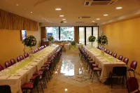 Ranch Palace Hotel Hotels in Mugnano di Napoli
