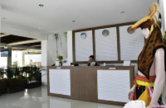 La Cecile Hotel & Cafe Komodo