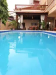 Amalia Apartments - مسبح