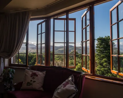 Boutique Villa Guesthouse Hotels near Helderberg Centre