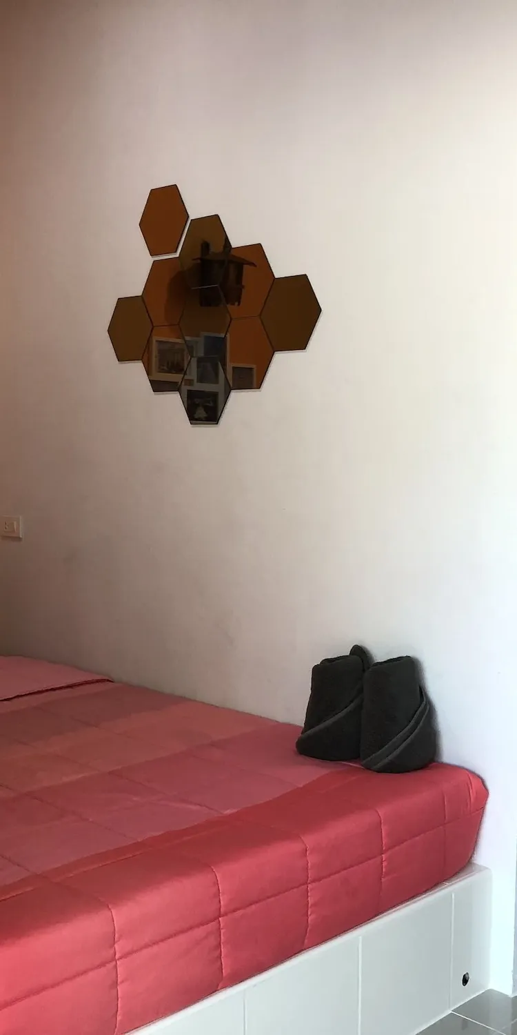 สแตนดาร์ด สตูดิโอ, 1 เตียงควีน, ลาไน