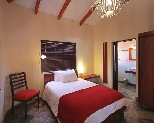 Hartmann Suites Serviced Self-Catering Apartments Hotel di Windhoek