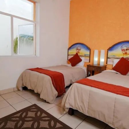 Hotel & Suites Galeria Ξενοδοχεία στην πόλη Morelia