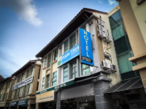 Apple 1 Hotel Queensbay Hotels in Bayan Lepas