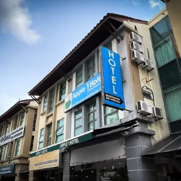 Apple 1 Hotel Queensbay Отели в г. Баян Лепас