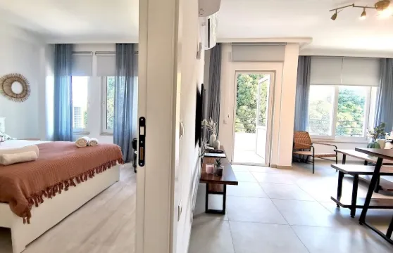 薩菲亞別墅居內伊套房酒店