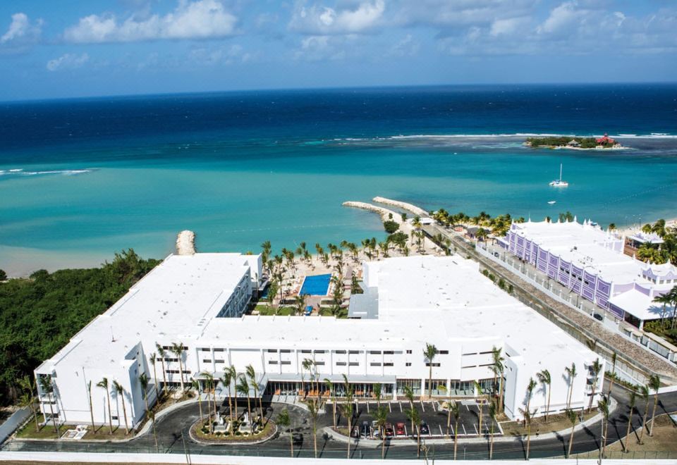 Riu Palace Jamaica - All Inclusive - Adults OnlyOver view