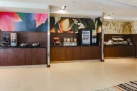 Fairfield Inn & Suites Wheeling at the Highlands - breakfast