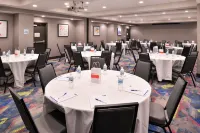 Holiday Inn Express & Suites Bryant - Benton Area Hotels in Benton