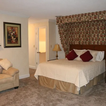 Cedar Grove Inn