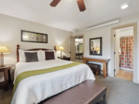 Falcon Point Hoteles en Avon