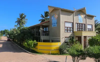Pousada Costeira da Barra Отели в г. 