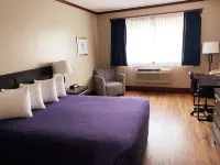 Causeway Bay Hotel Hotels in East Kootenay A