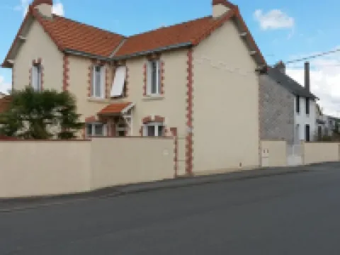 Jominiere Hoteles en Cholet