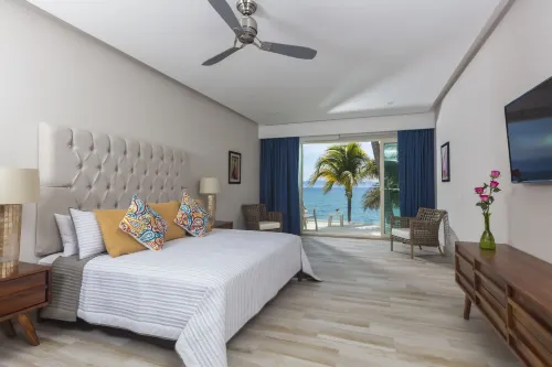 Vista Vallarta All Suites on the Beach