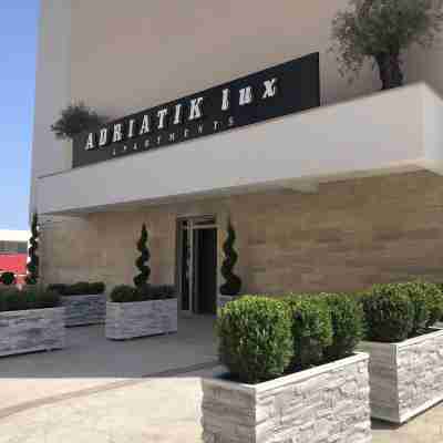Adriatik Budva Apartments Hotel Exterior