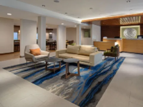 フェアフィールド バイ マリオット イン & スイーツ シアトル シータック エアポート シータックのホテル