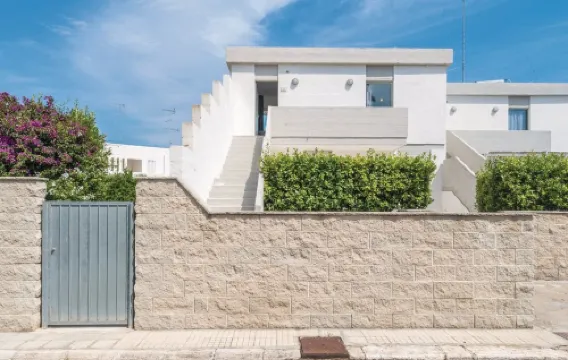 薩倫託住宅套房酒店