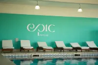 Epic Hotel San Luis - ที่มีสระว่ายน้ำ