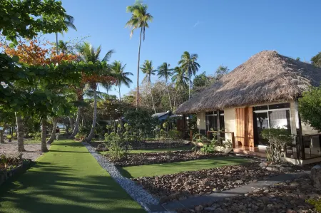 Nanuya Island Resort