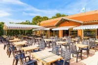 阿祖雷亞美狄亞酒店