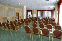 恩薩納蝴蝶飯店