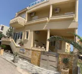 Ermis Suites - Beach resorts
