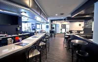Best Western River North Hotel - bar
