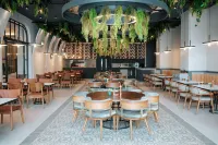 Empula Hotel & Residences - Boutique