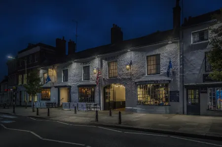 The Three Swans Hotel, Hungerford, Berkshire Отели в г. Хангерфорд