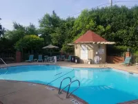 Comfort Inn & Suites Hotels in Hall County