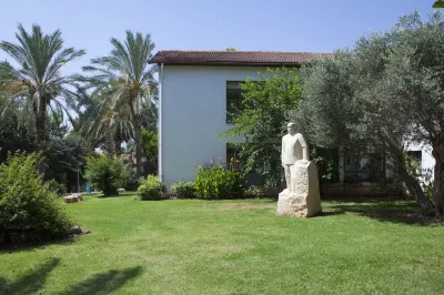 Eden Inn Hotels in Zikhron Ya‘aqov