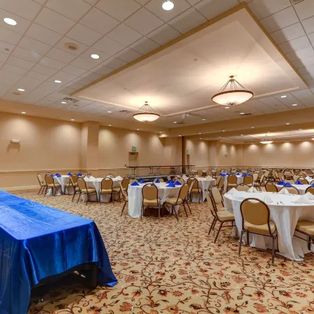 Chateau Resort & Conference Center