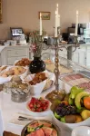 Martin's Relais - breakfast