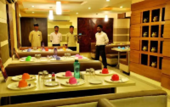 Hotel Maharaja โรงแรมใน