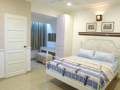 Bukit Tinggi, Klang- Cozy Home
