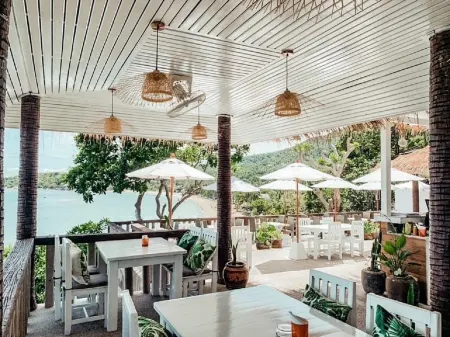 High Life Bungalow Отели рядом с достопримечательностью «Haad Son»