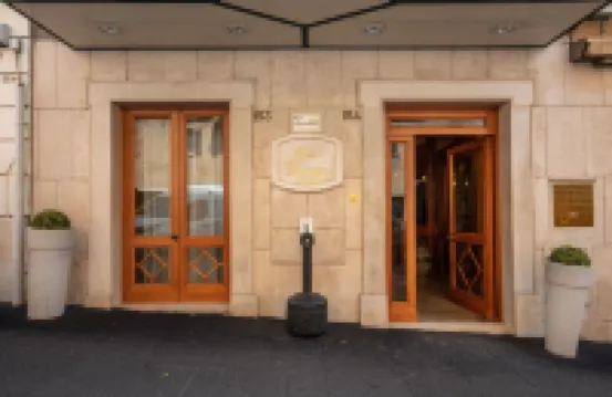 호텔 베로나 롬 콜로세오 주변 호텔