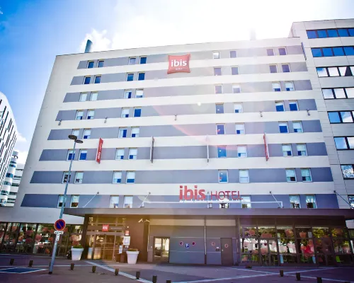 Ibis Dijon Centre Clemenceau โรงแรมในดีฌง