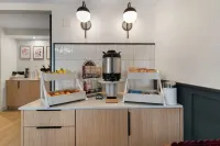 Bob Hotels Tallahassee - Boutique on Budget - Frühstück