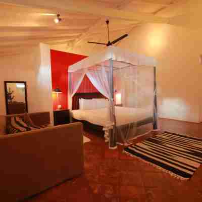 Olanda Private Beach Villa Rooms