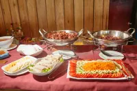 Ocean Vida Beach and Dive Resort - breakfast