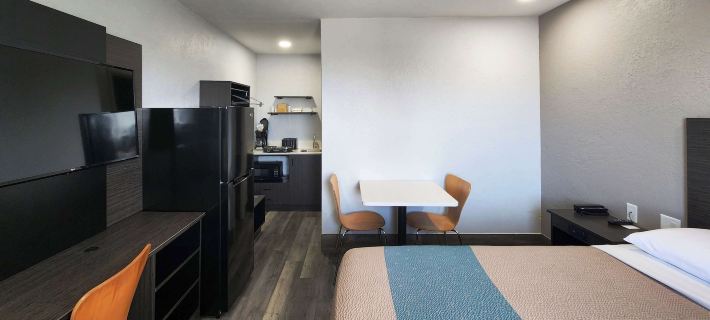 Studio 6 Galveston, TX Hotels in Galveston