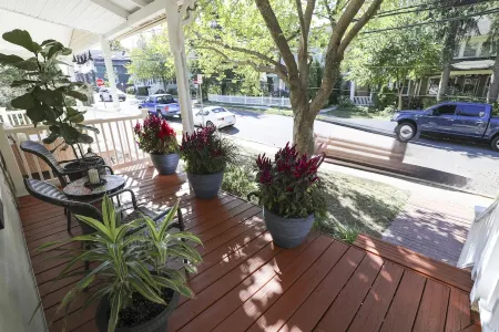 Charming 3 bedroom home located in the center of Doylestown Borough