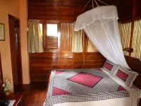Riviera Resort Hotels in Batticaloa