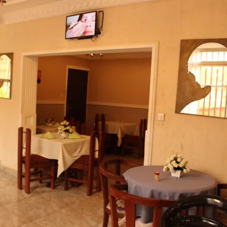 Indra Hotel