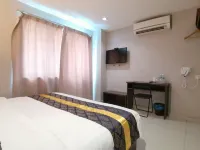 ستار باي هوتل فنادق في لوموت
